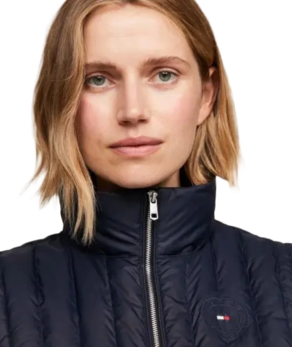 Tommy Hilfiger Women's Quilted Sleeveless Hooded Jacket. 4