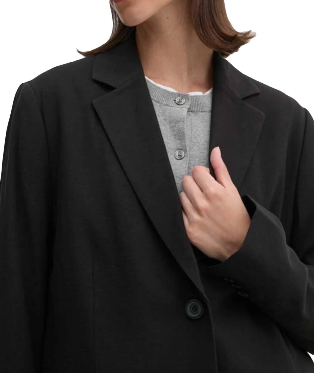 Calvin Klein Womens Blazer. 4