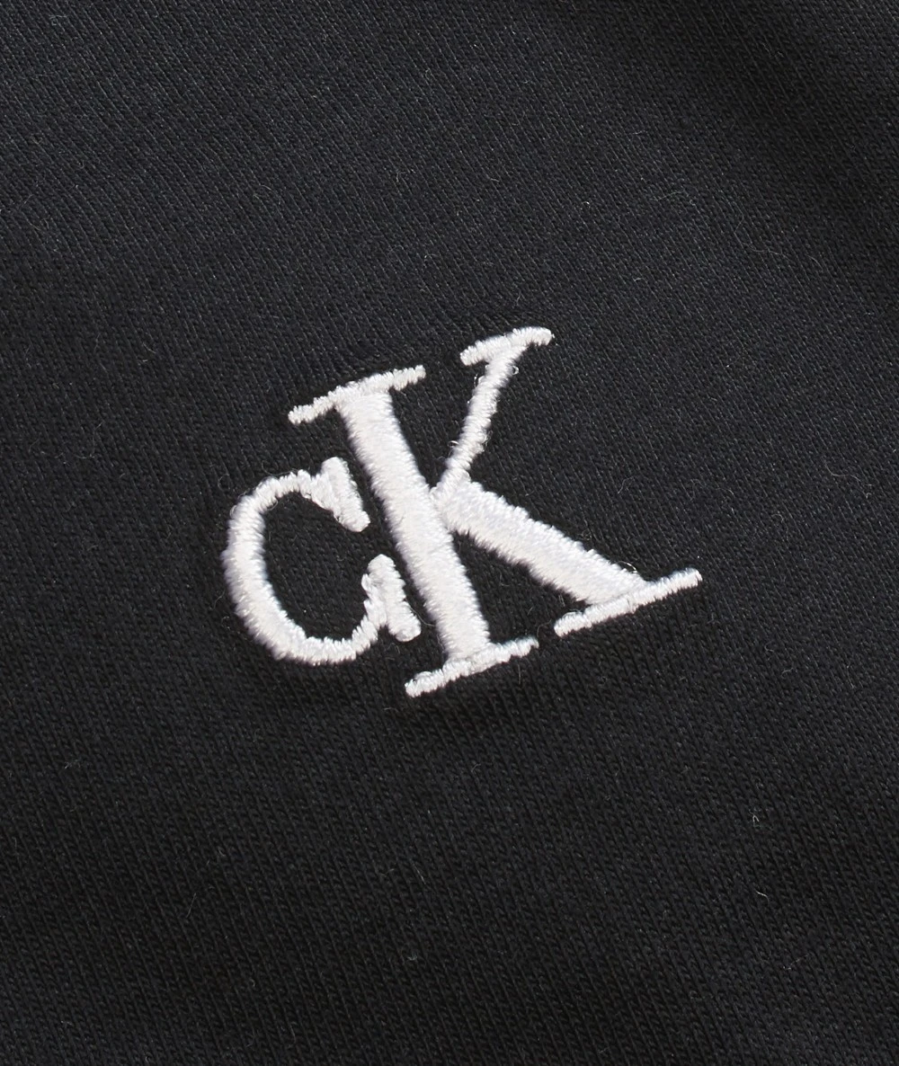 Calvin Klein Embroidered Logo Women's T-shirt 2