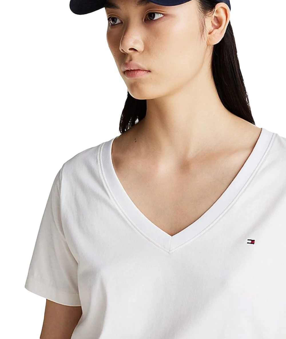Tommy Hilfiger Γυναικείο T-shirt Με V Λαιμόκοψη. 1