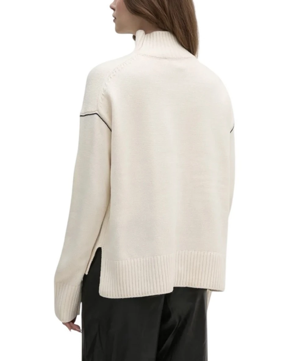 DKNY Women's Long Sleeve Sweater. 3