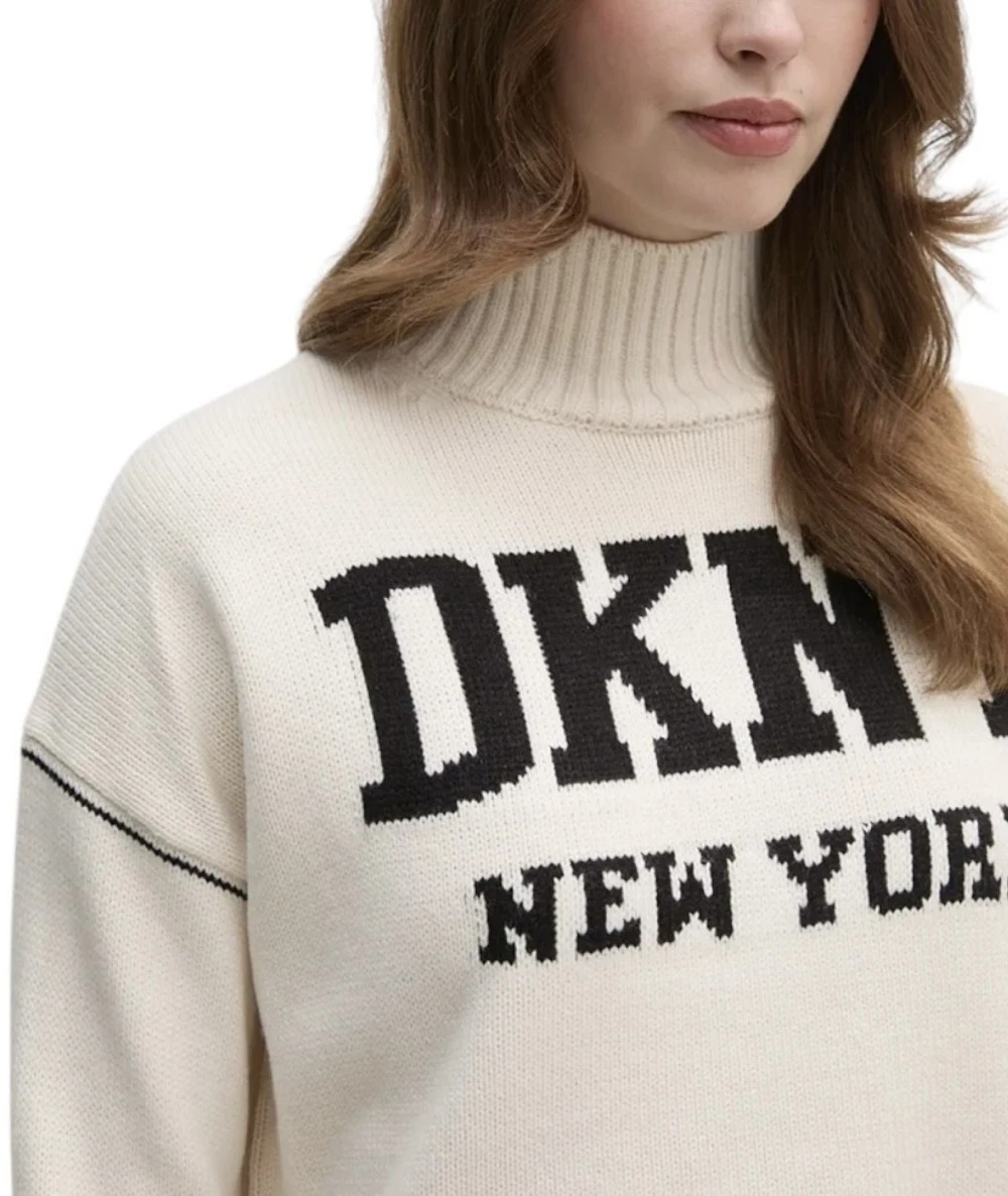 DKNY Women's Long Sleeve Sweater. 4