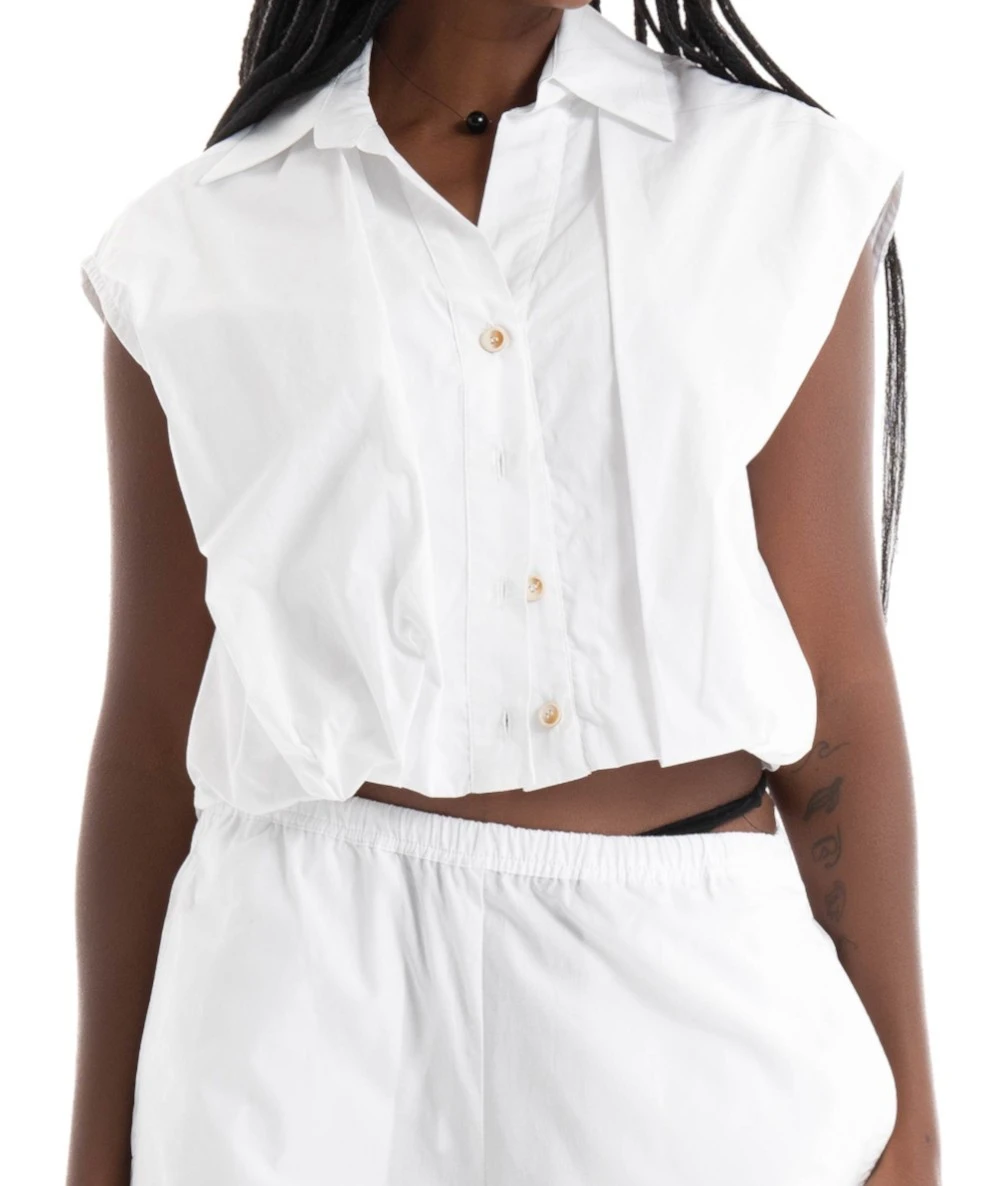 BLACK & BLACK Women's cropped sleeveless shirt with pleats 1