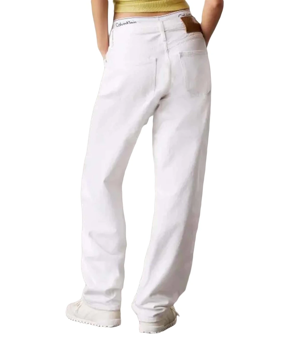 Calvin Klein Women's High Waisted Jeans Loose Fit. 2