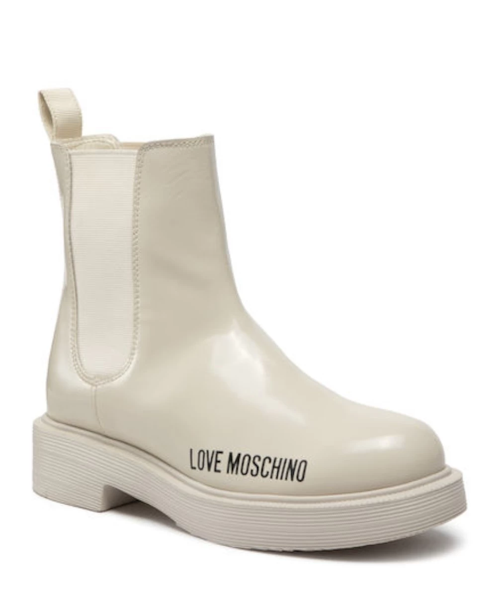 Love Moschino women's slip on boot. 2